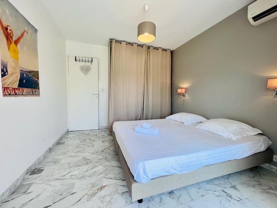 אנטיב Le Pinede - Apt 4 Prs- Parking - Clim - 500M Plages מראה חיצוני תמונה